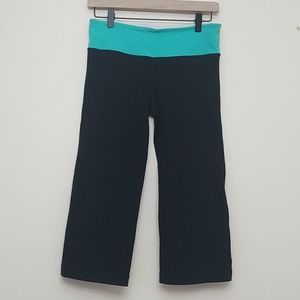 Lululemon Groove Crop Pants Size 6